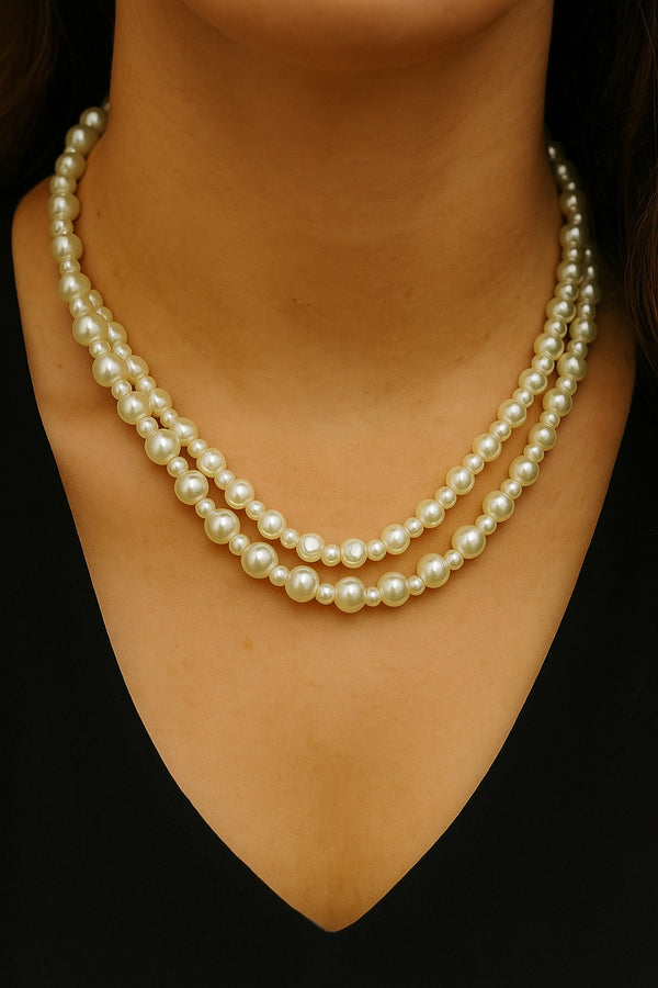 A luxurious string of pearls NE-14