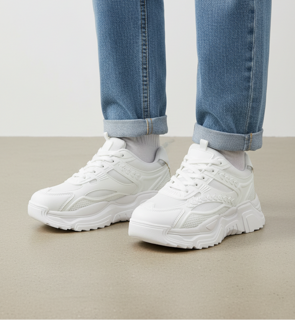 Fashion Sneaker For Women L-552