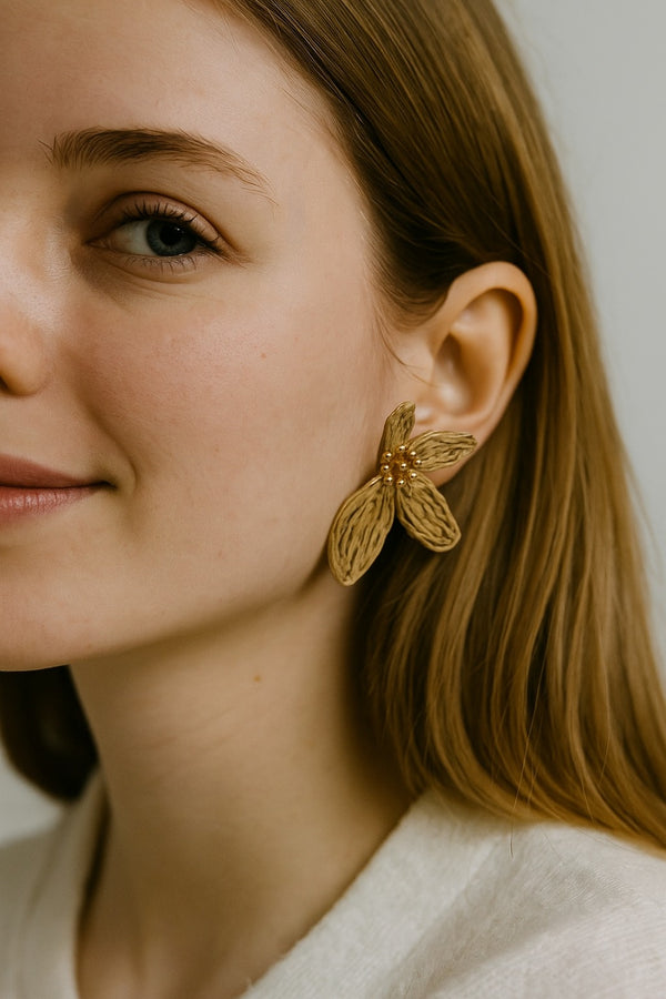 Stylish flower-shaped earrings crafted EA-1