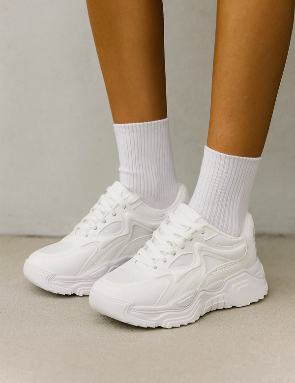 Minimalist Chunky Sneaker – L-920