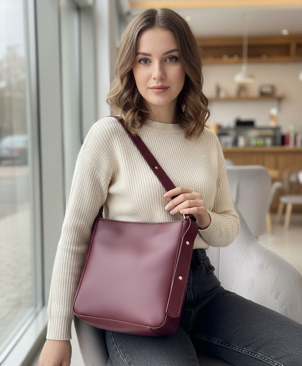 A stylish casual bag BA-30